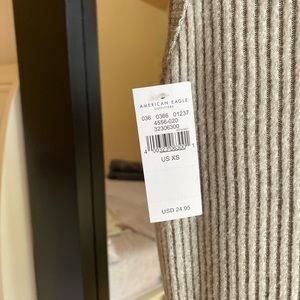 2 tank tops cream/gray